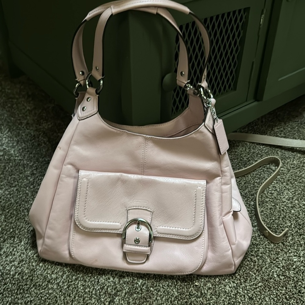 Older Coach Bag. Well Used but Good Shape!